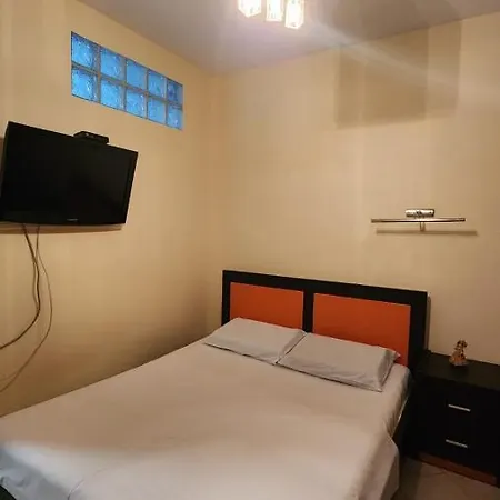 Apartment Orange *