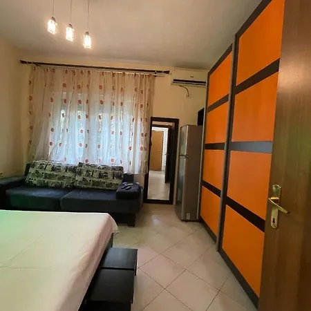 Apartment Orange Tirana